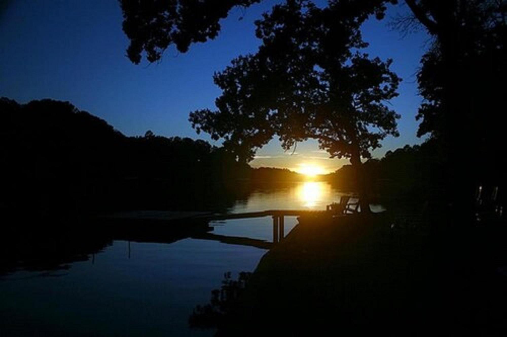 Edgewater Resort Cottage #1 ฮอตสปริงส์ ภายนอก รูปภาพ